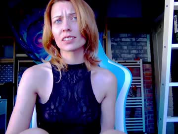 Karoline121 January 02, 2025 Chaturbate stream image