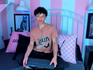 Dylan_Lee2 January 02, 2025 Chaturbate stream image