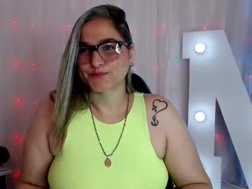 Natalie_Collins12 January 02, 2025 Chaturbate stream image