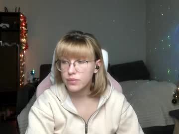 Reginasmilee stream photo from January 02, 2025