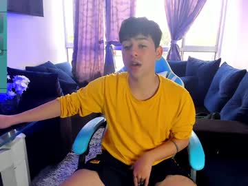 Franco_Rizzo01 January 02, 2025 Chaturbate stream image