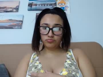 Halleberry18 January 02, 2025 Chaturbate stream image