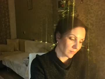 Alina_Bloom January 02, 2025 Chaturbate stream image