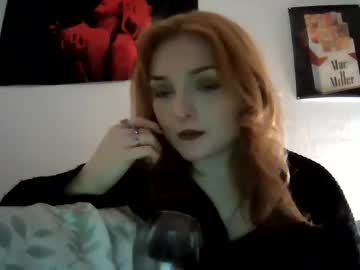 Curvyredhead666 January 02, 2025 Chaturbate stream image