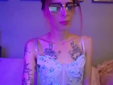 Thetrilogggy January 02, 2025 Chaturbate stream image