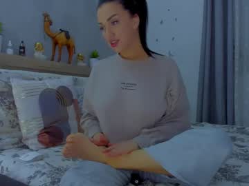 Ayra1x1 January 02, 2025 Chaturbate stream image