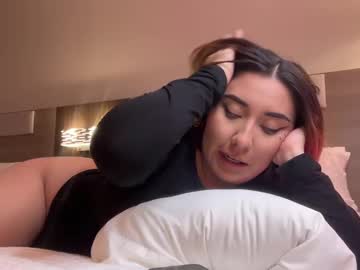 Evelynasmr January 03, 2025 Chaturbate stream image
