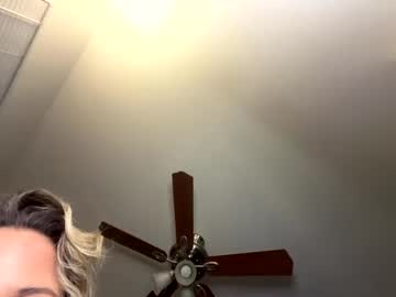 Emyy__ January 03, 2025 Chaturbate stream image