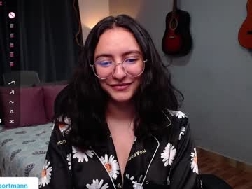 Miaportman January 03, 2025 Chaturbate stream image