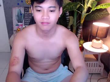 Playful_Kenzo January 03, 2025 Chaturbate stream image