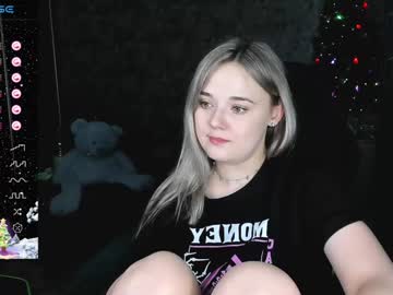Your_Small_Bunny January 03, 2025 Chaturbate stream image