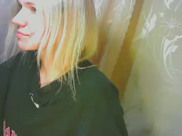 Karolynafox January 03, 2025 Chaturbate stream image