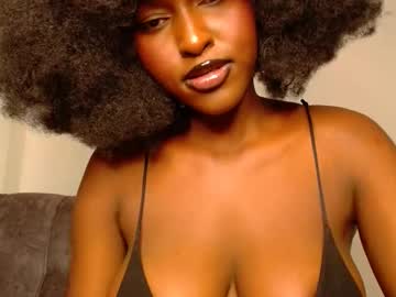 Wet_Wife_Material January 03, 2025 Chaturbate stream image