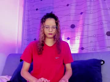 Akira_Moon2 January 03, 2025 Chaturbate stream image