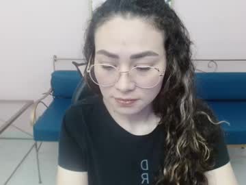Luisa_Mourfor January 03, 2025 Chaturbate stream image