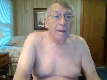 Maturecouple1954 stream photo from January 03, 2025
