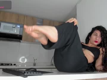 Bella_Ponce1 January 03, 2025 Chaturbate stream image
