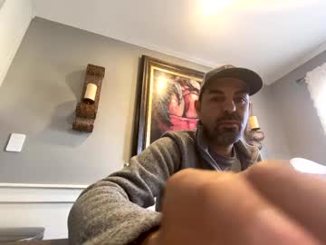Roblatino12 January 03, 2025 Chaturbate stream image