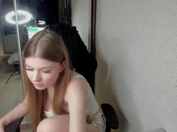 Mila_Lll January 03, 2025 Chaturbate stream image