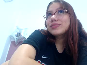 Crystalhoneyy1 January 03, 2025 Chaturbate stream image