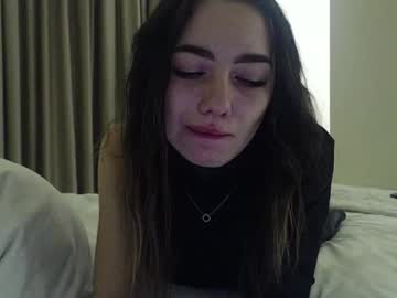 Viena928502 January 03, 2025 Chaturbate stream image