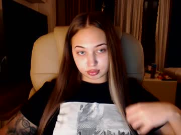 Kimlee4 January 03, 2025 Chaturbate stream image