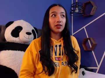 Mullan_Fox1 January 03, 2025 Chaturbate stream image