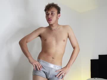 Sexymigue1 stream photo from January 03, 2025