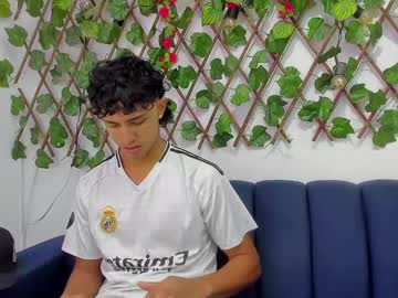 Alex_Martin7 January 03, 2025 Chaturbate stream image