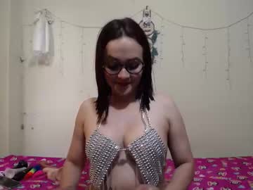 Nicolle_Sky January 03, 2025 Chaturbate stream image