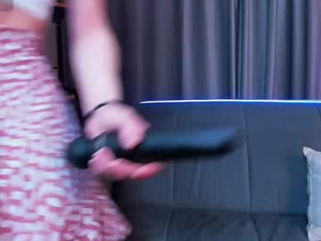 _Onetwotree January 03, 2025 Chaturbate stream image