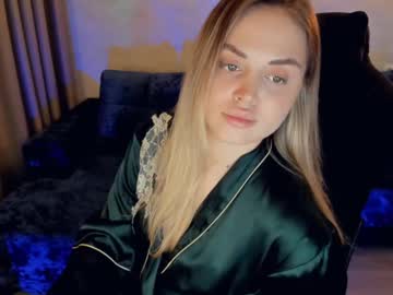 Crystalemily January 03, 2025 Chaturbate stream image
