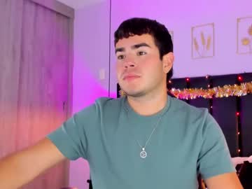 Kevin_Cox January 03, 2025 Chaturbate stream image