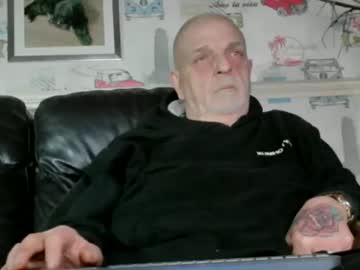 Penhill1234567 January 03, 2025 Chaturbate stream image