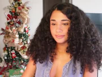 Soytropicalfruit January 03, 2025 Chaturbate stream image