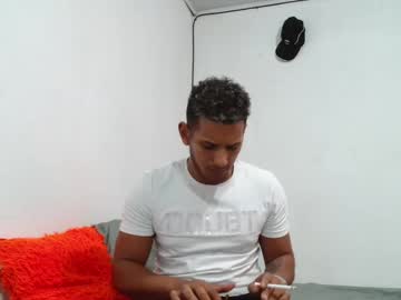Chris_Dick23 January 03, 2025 Chaturbate stream image