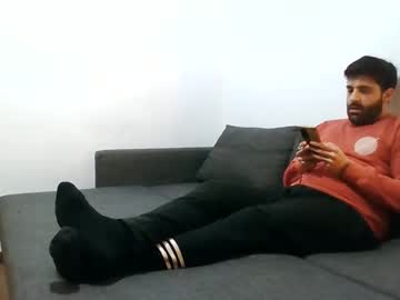 Italianboybcn January 03, 2025 Chaturbate stream image