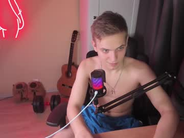 Toboi_Prostujen January 04, 2025 Chaturbate stream image