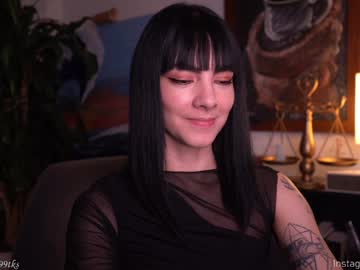 Hollylinder_ January 04, 2025 Chaturbate stream image