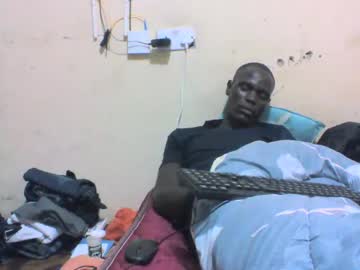Carlosbryan22 January 04, 2025 Chaturbate stream image