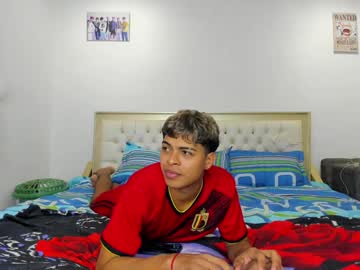 Dafnezahiraa_ January 04, 2025 Chaturbate stream image