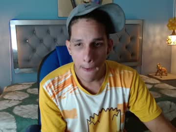 Jheidertwink January 04, 2025 Chaturbate stream image