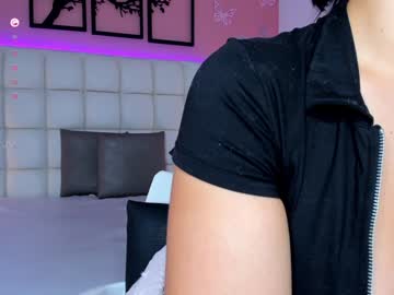 Emily_Roux January 04, 2025 Chaturbate stream image
