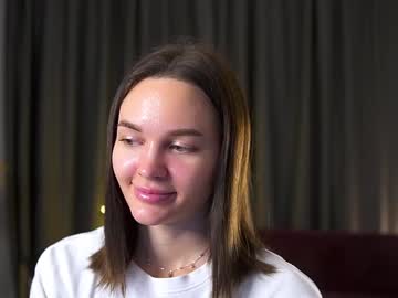 Philippabrainard January 04, 2025 Chaturbate stream image