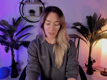 Save_The_Qween January 04, 2025 Chaturbate stream image