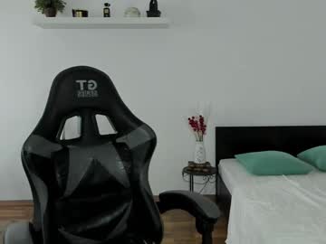 Trentwest_ January 04, 2025 Chaturbate stream image