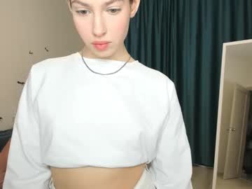 She_Rry January 04, 2025 Chaturbate stream image