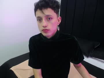 Andromeda225 January 04, 2025 Chaturbate stream image