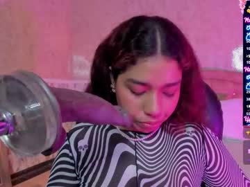 Giselle_Up January 04, 2025 Chaturbate stream image
