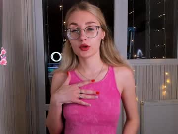 Livyybosom January 04, 2025 Chaturbate stream image